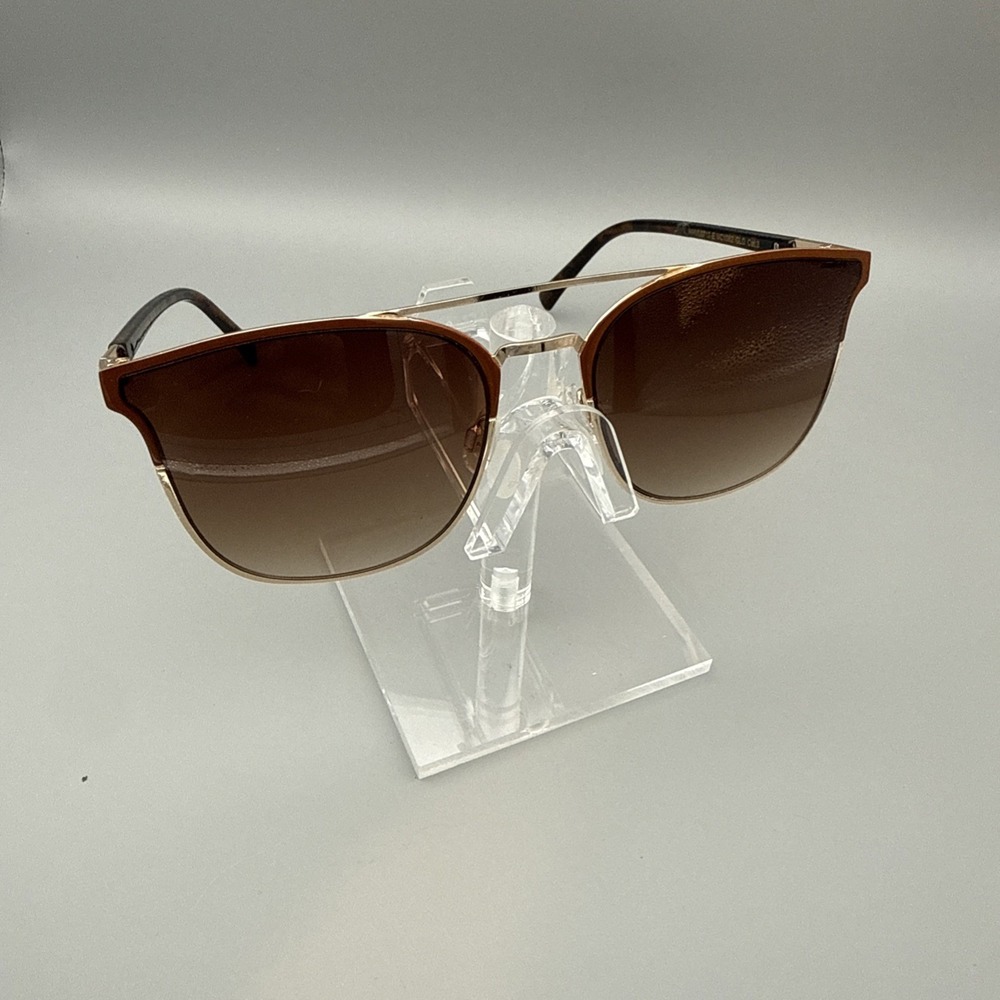 Vince Camuto Cat Eye Sunglasses Gold Frame Smoke Gradient Polarized Lens VC1082